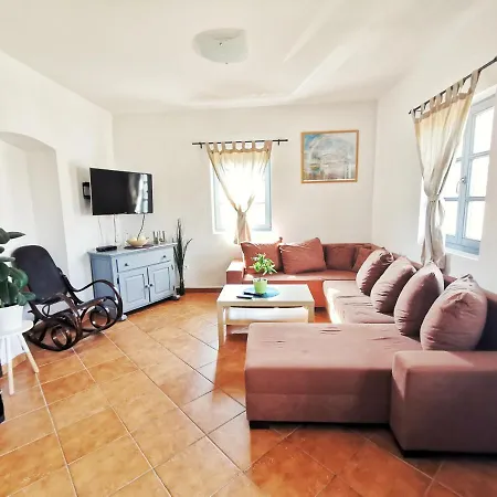 Balázs-hegyi Apartamento Szentantalfa