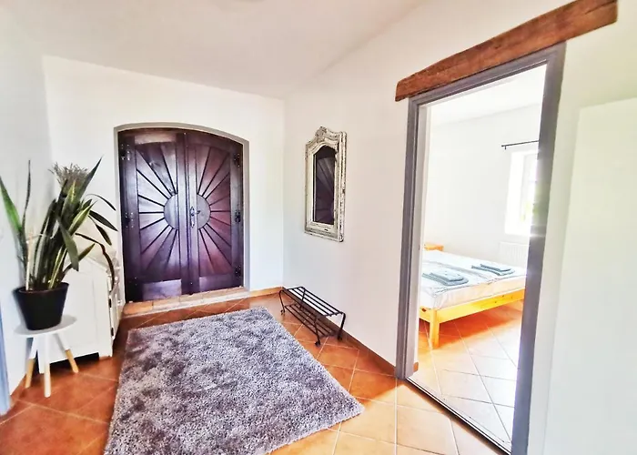 Balazs-hegyi Vendeghaz Apartament